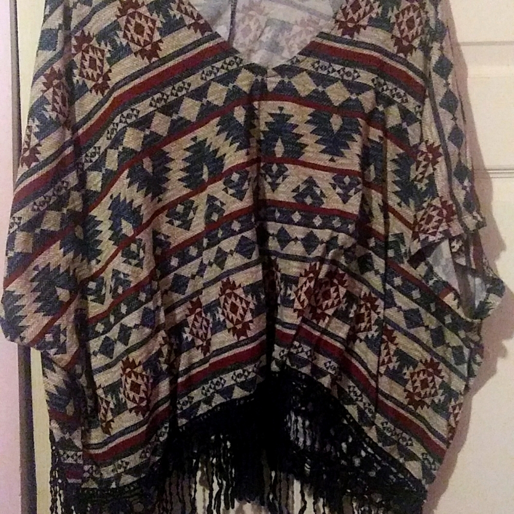 Signature studio XL shirt.